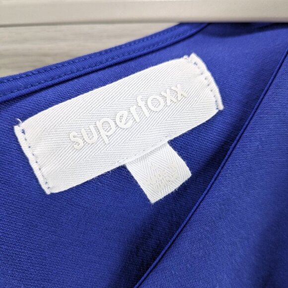 superfoxx Navy Ruffle V Neck Dress - Picture 5 of 9